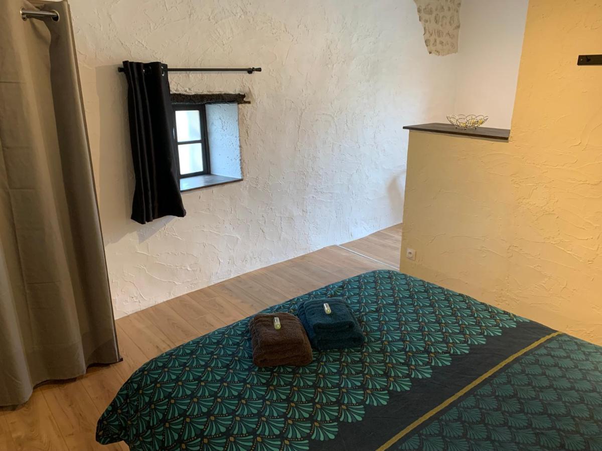 Chambre D'Hotes Naturiste Le Jardin Des Hirondelles Blanzaguet-Saint-Cybard 외부 사진